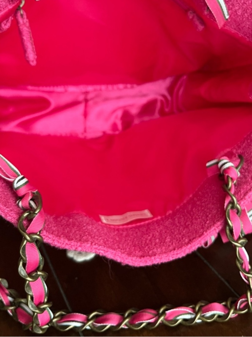 Bath & Body Works Goldie Tote Hot Pink Limited Edition NWT - Picture 11 of 15